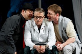 Доктор Знает Все