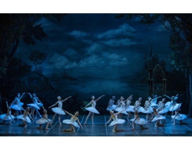 Лебединое Озеро