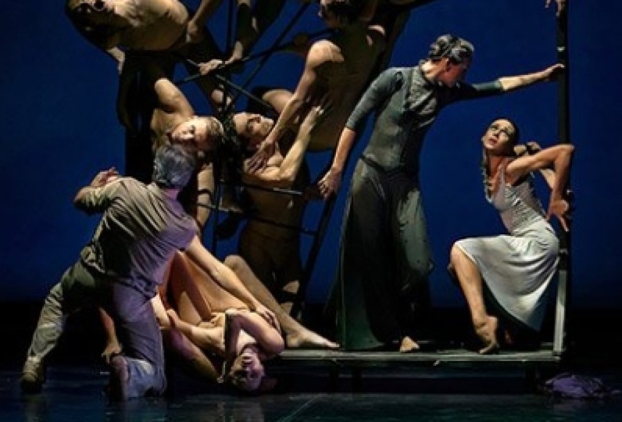 Роден, Ее Вечный Идол