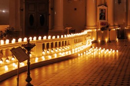 Шедевры Мирового Органа при Свечах