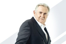 Юрий Стоянов