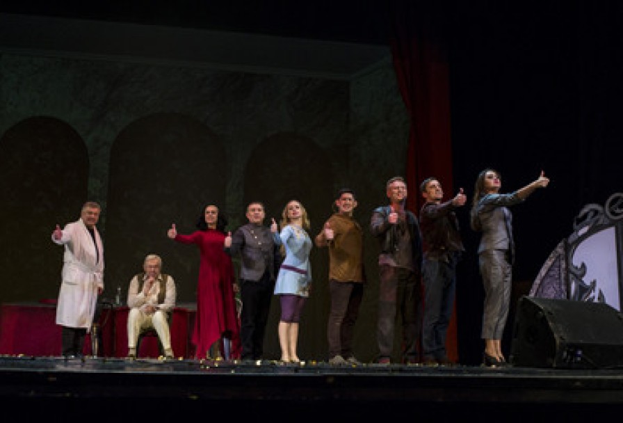 Спасти Рядового Гамлета