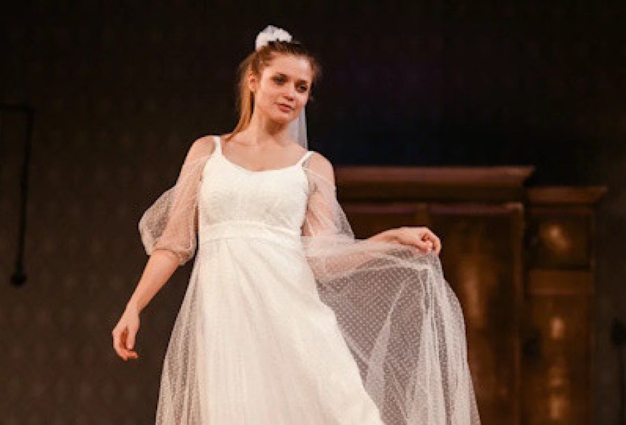 Третий Лишний