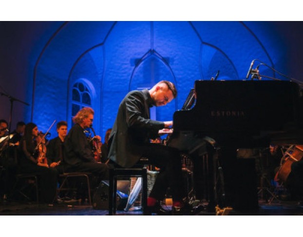 Ennio Morricone. Professional