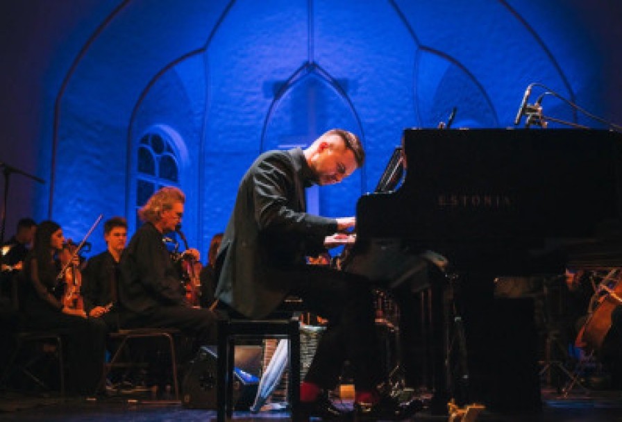 Ennio Morricone. Professional