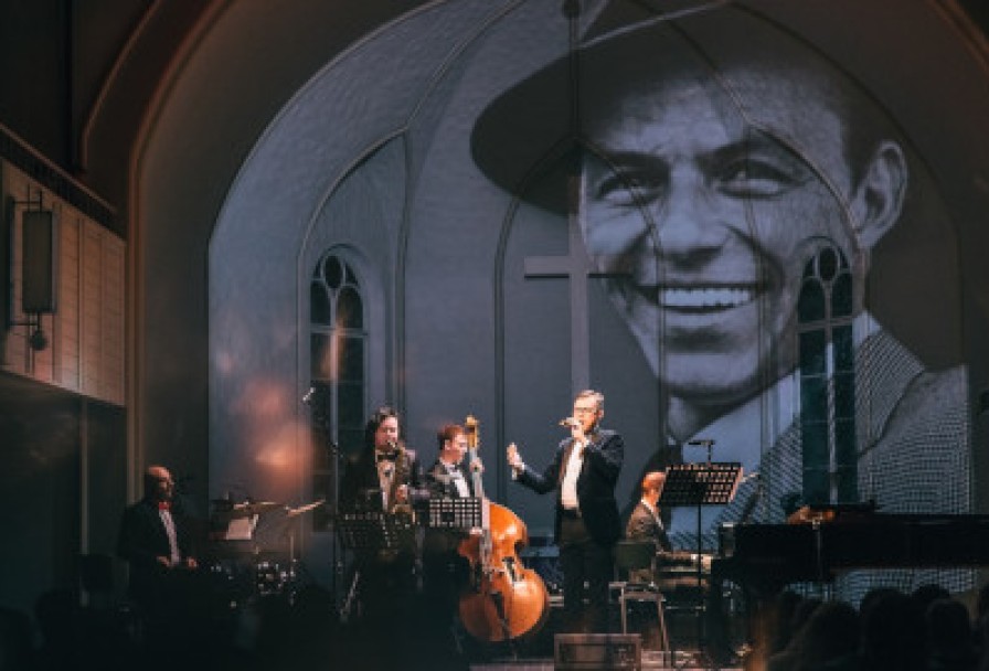 Век Имени Синатры