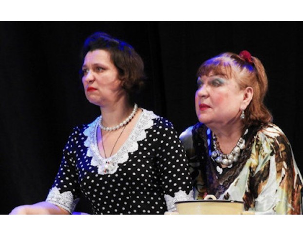 Сирена и Виктория