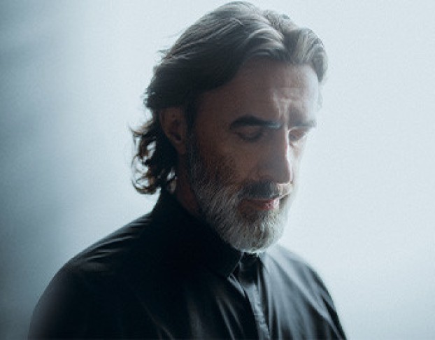 Вячеслав Бутусов