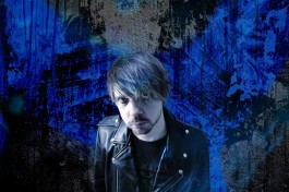 Жщ. . Большой и Громкий