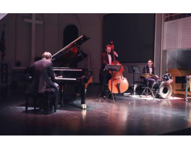 Щелкунчик в Джазе