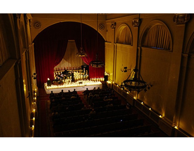 Джаз в Сиянии Свечей