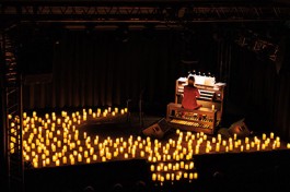 Орган и Дудук при Свечах