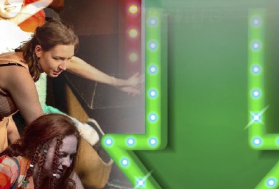 Вверх по Лестнице, Ведущей Вниз