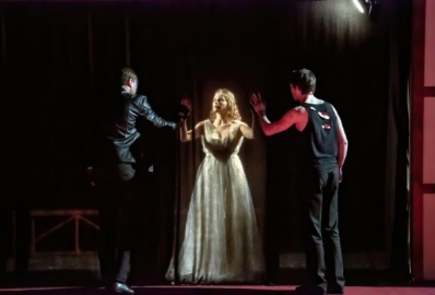 Игра в Шекспира. Гамлет