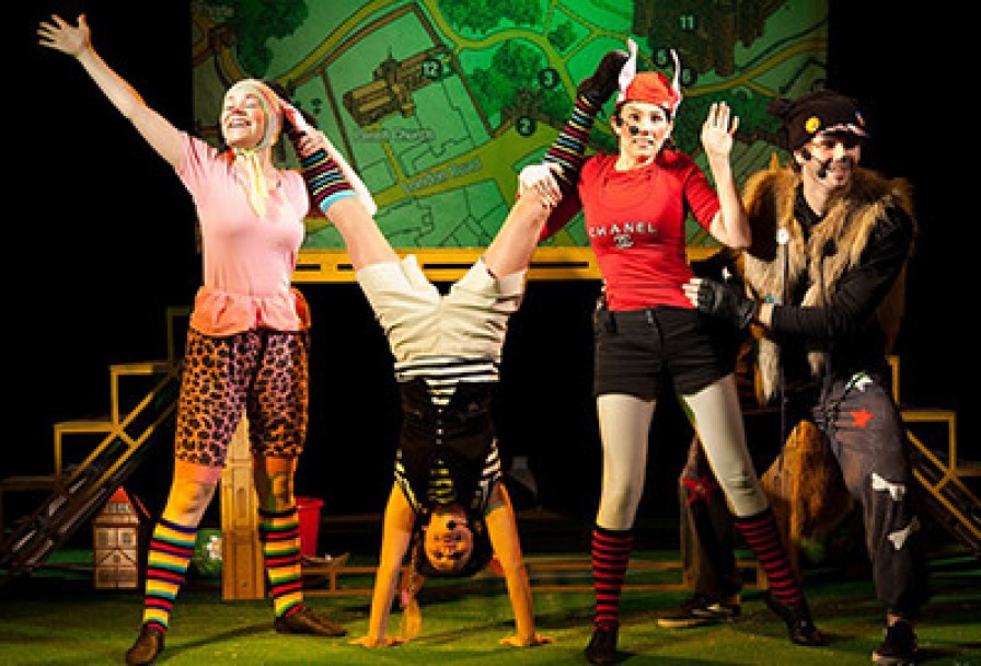 Три Поросенка