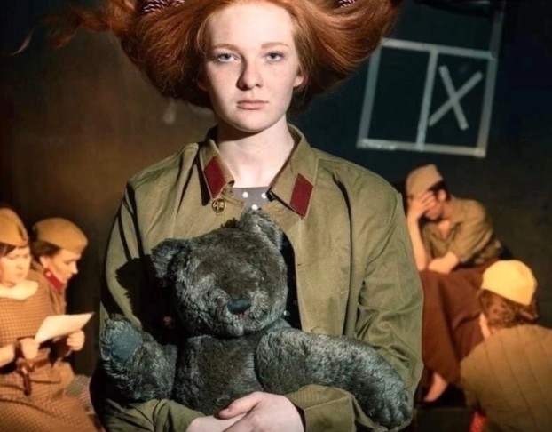 Хохолок на Еловых Шишках. Память Нашего Двора