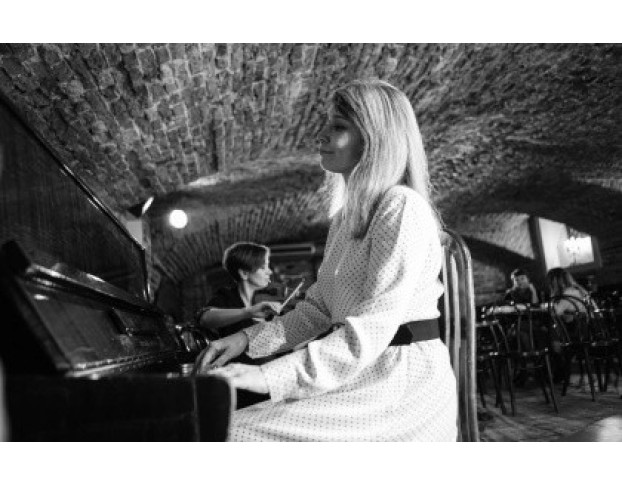 из Петербурга, с Любовью