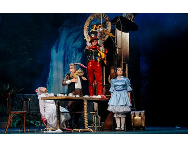 Алиса в Стране Чудес