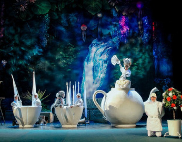 Алиса в Стране Чудес