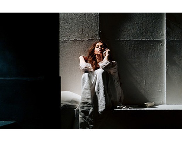 Двое на Качелях