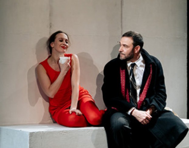 Двое на Качелях