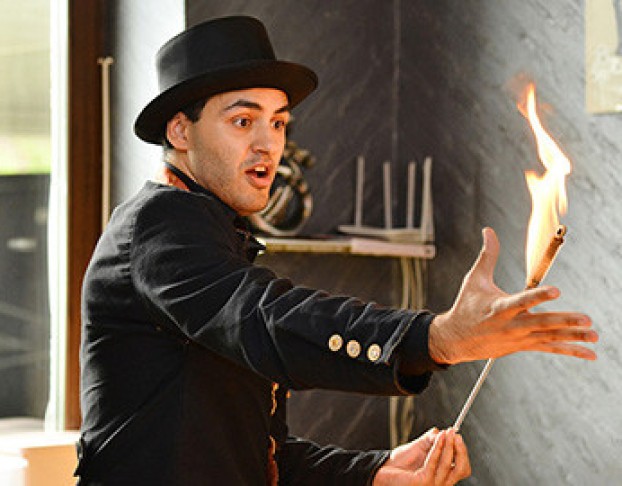 в Тени Иллюзий