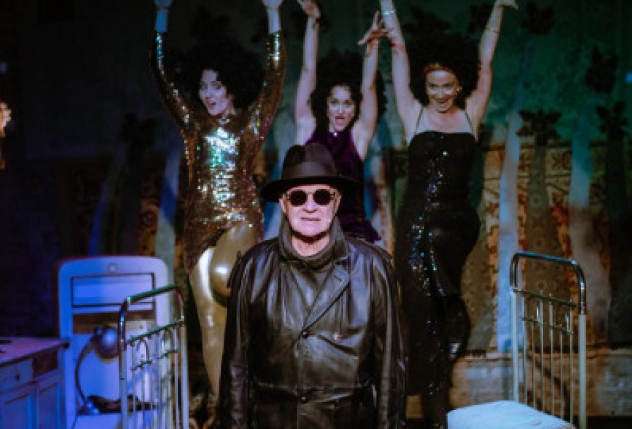 Старая Зайчиха. Провинциальный