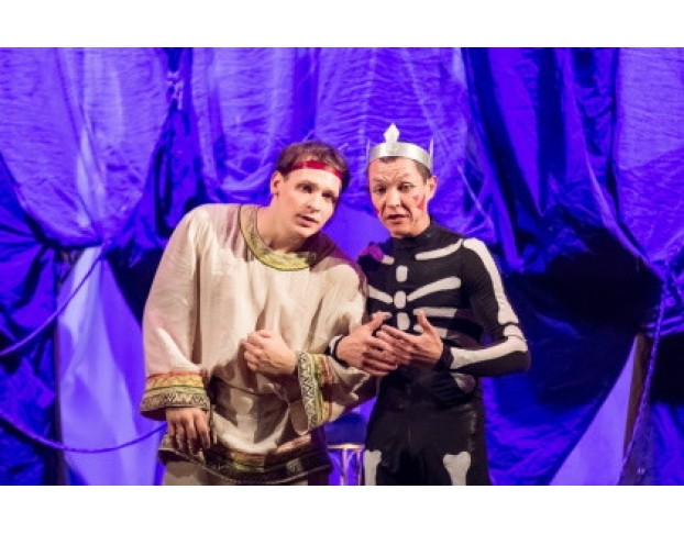 Две Бабы Яги