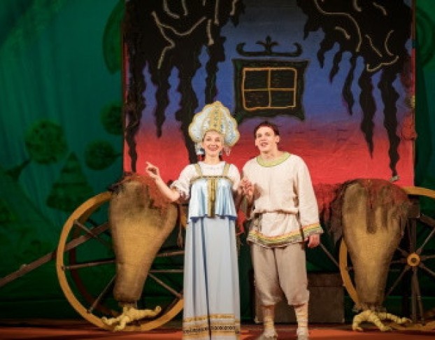 Две Бабы Яги