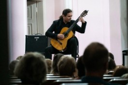 Классики Против Авангарда