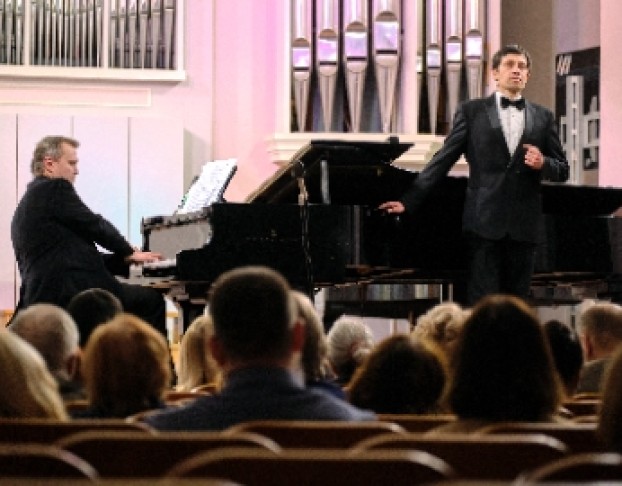 Свиридов. в Сердце Светит Русь