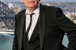 Dan Barnett Австралия