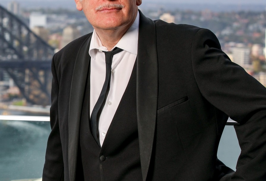 Dan Barnett Австралия