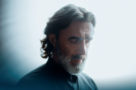 Вячеслав Бутусов