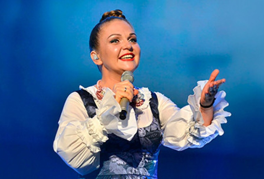 Марина Девятова