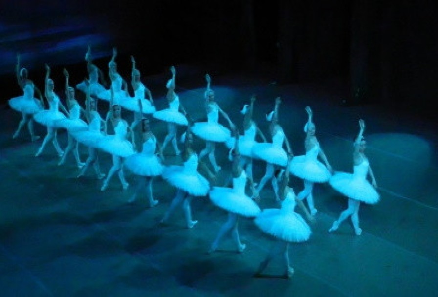 Лебединое Озеро