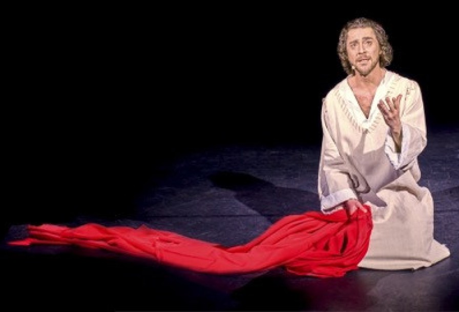 Иисус Христос. Суперзвезда