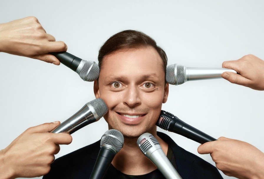 Виктор Комаров