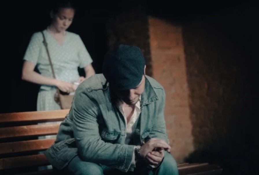 Дура Ненормальная