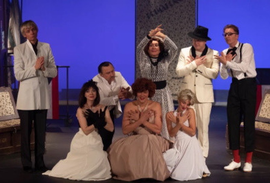 Примадонны