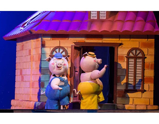 Три Поросёнка