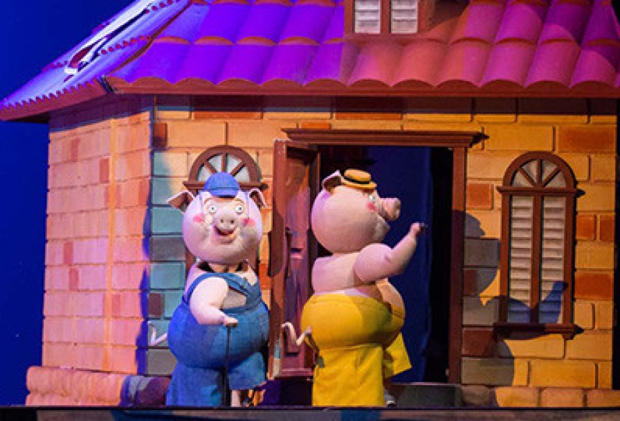 Три Поросёнка