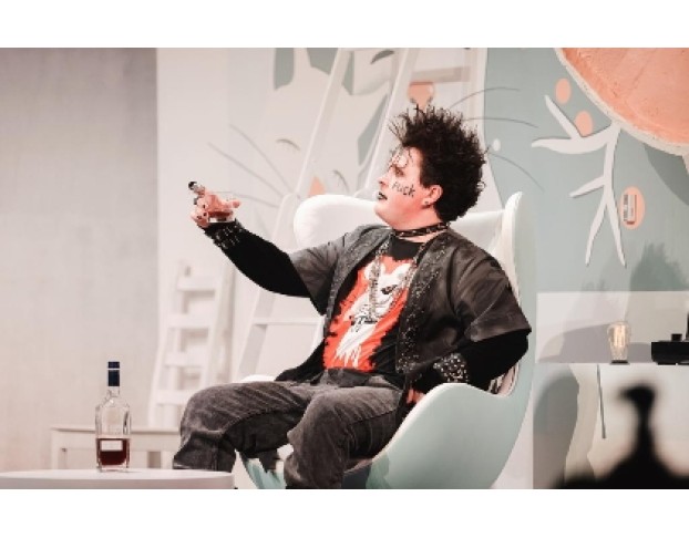 Я, Только Я, и Снова Я