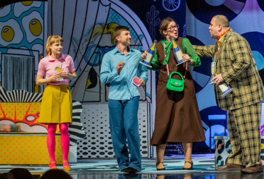 Неслужебный Роман