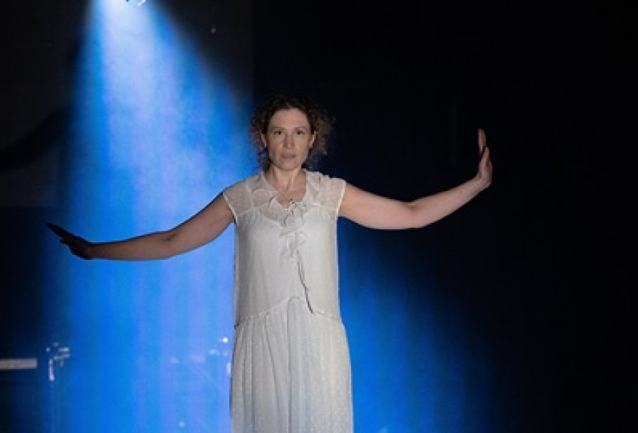 Фаина. Эшелон