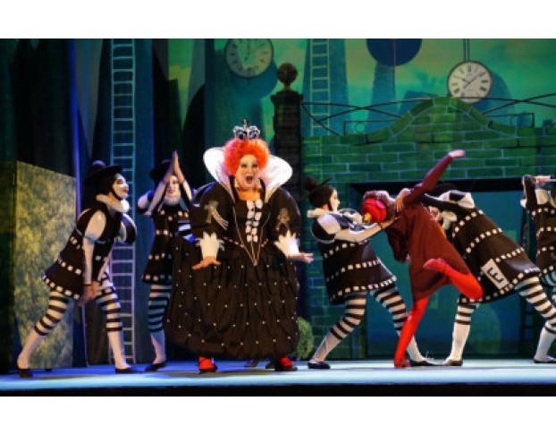 Алиса в Зазеркалье