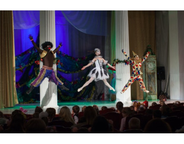 Николаевская Елка. Щелкунчик