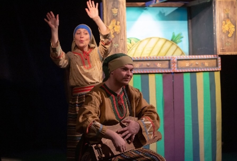 Гуси-Лебеди