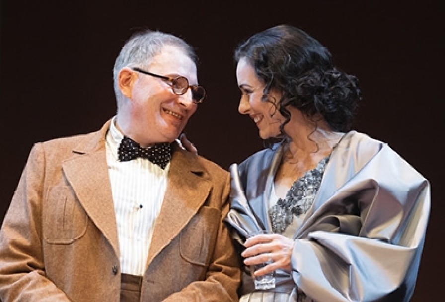 Семейный Шкаф и Его Обитатели