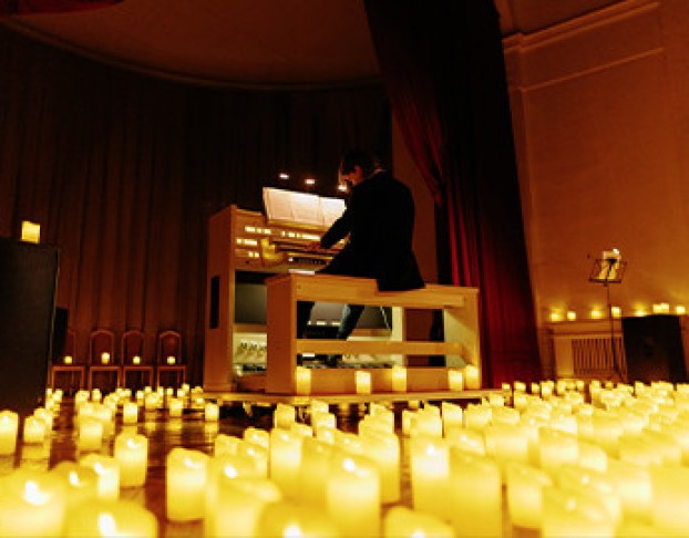 Эйнауди на Органе при Свечах